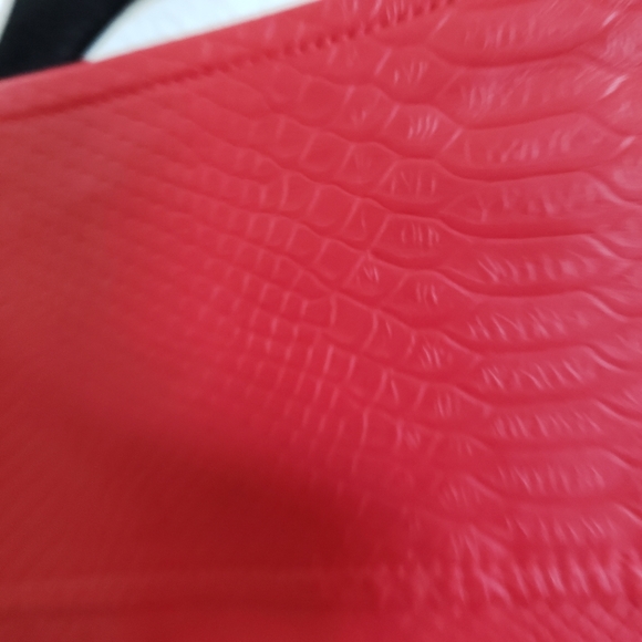 Guess Jacket - Picture 9 of 16